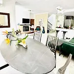 Azalea Apartmán